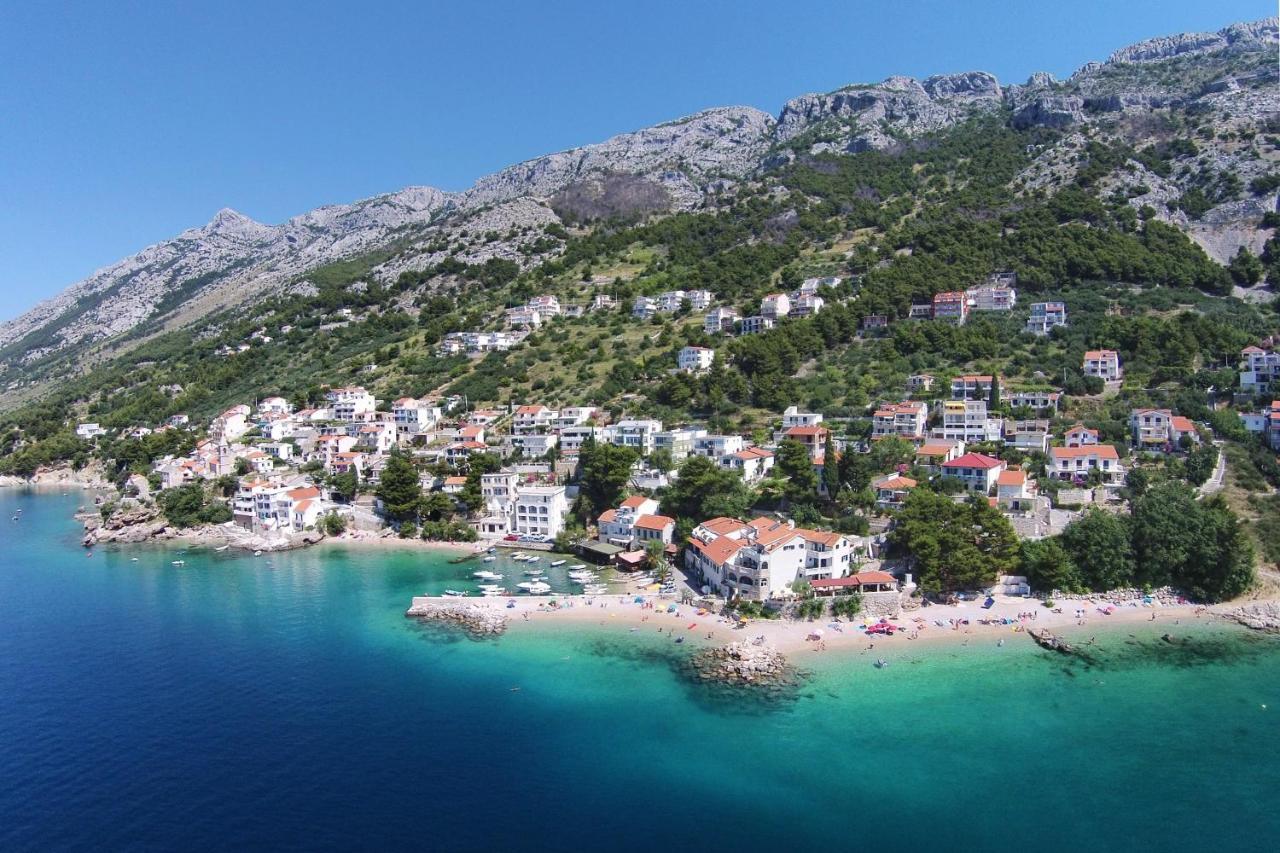 Apartments By The Sea Pisak, Omis - 1014 Dış mekan fotoğraf