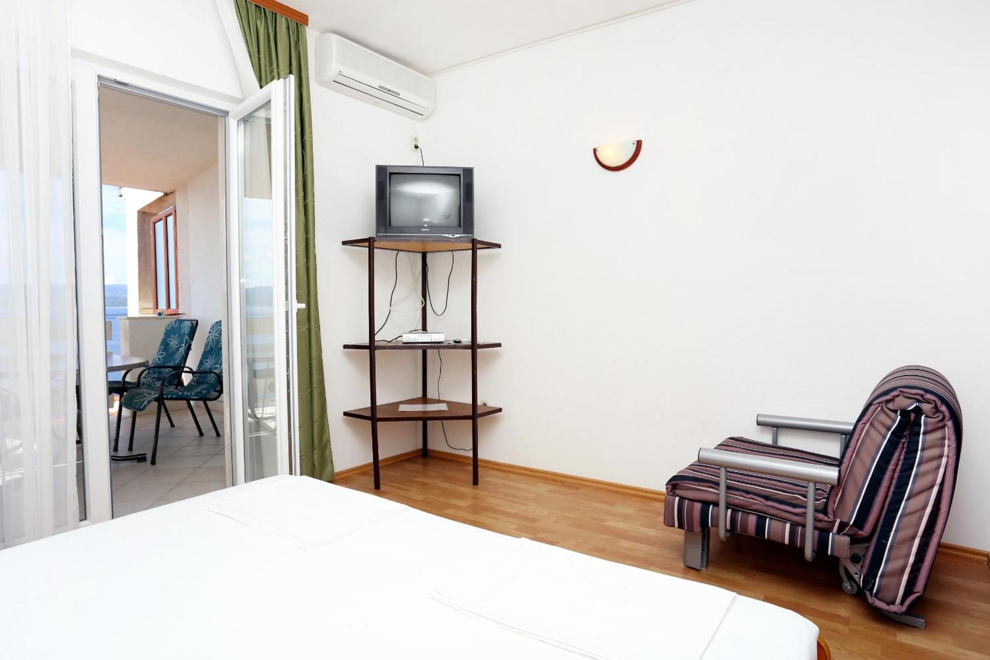 Apartments By The Sea Pisak, Omis - 1014 Oda fotoğraf
